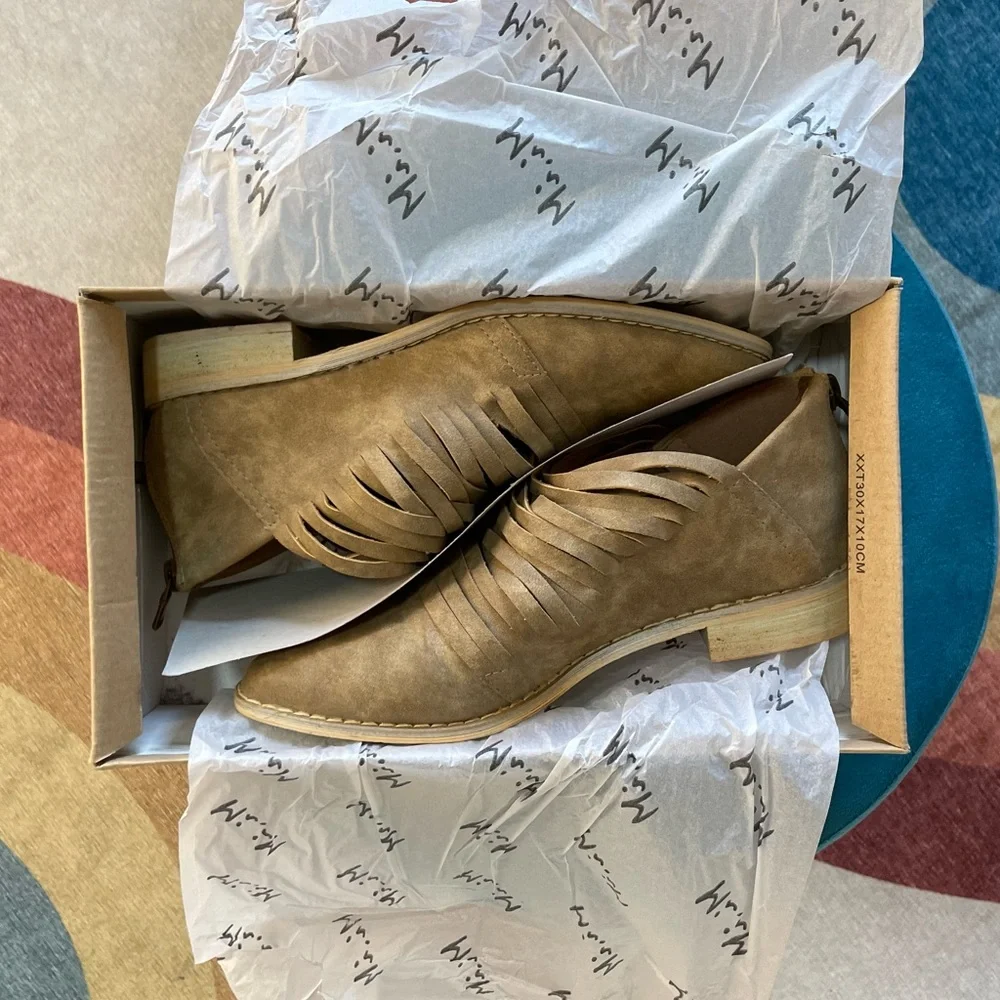 Free Soul Shredded Booties by Mi.iM